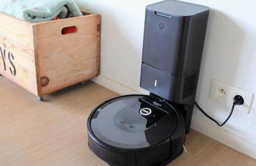 robot hút bụi Roomba i7 plus